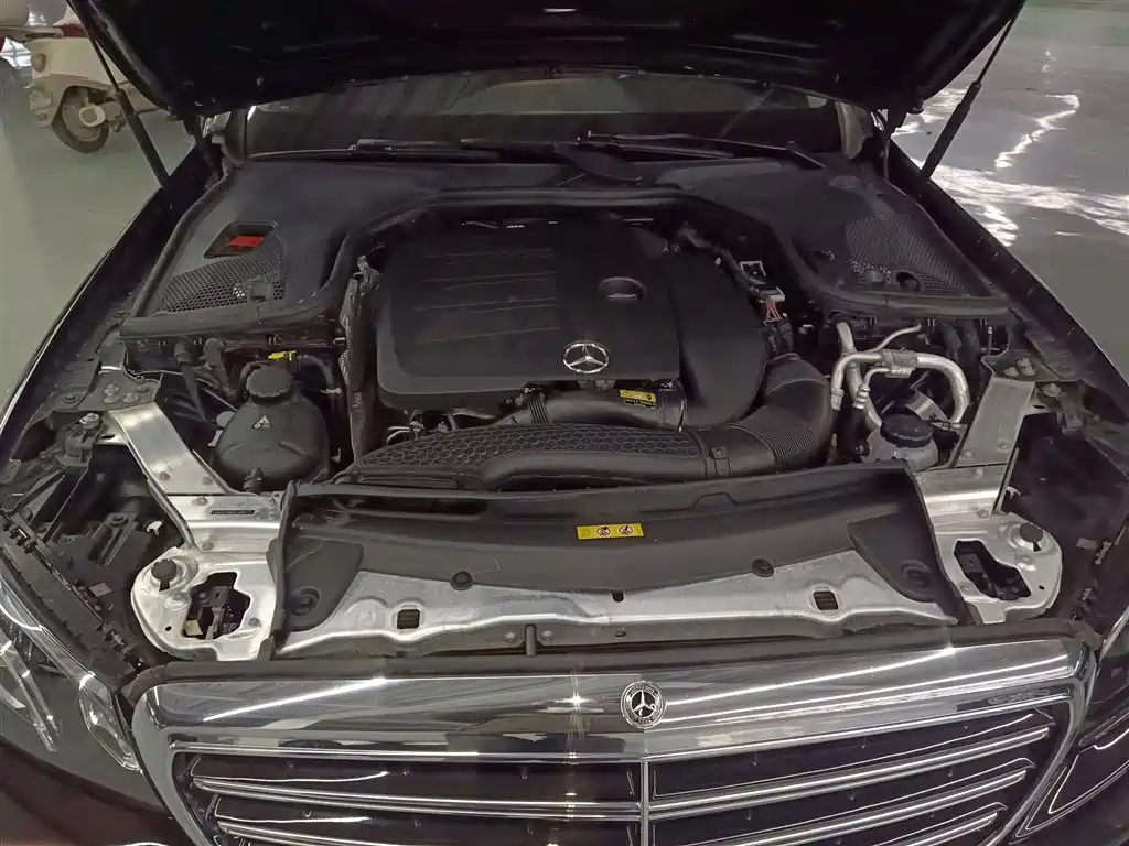 Mercedes-Benz E-Class 2020 E 260 L купить на сайте DeffCars