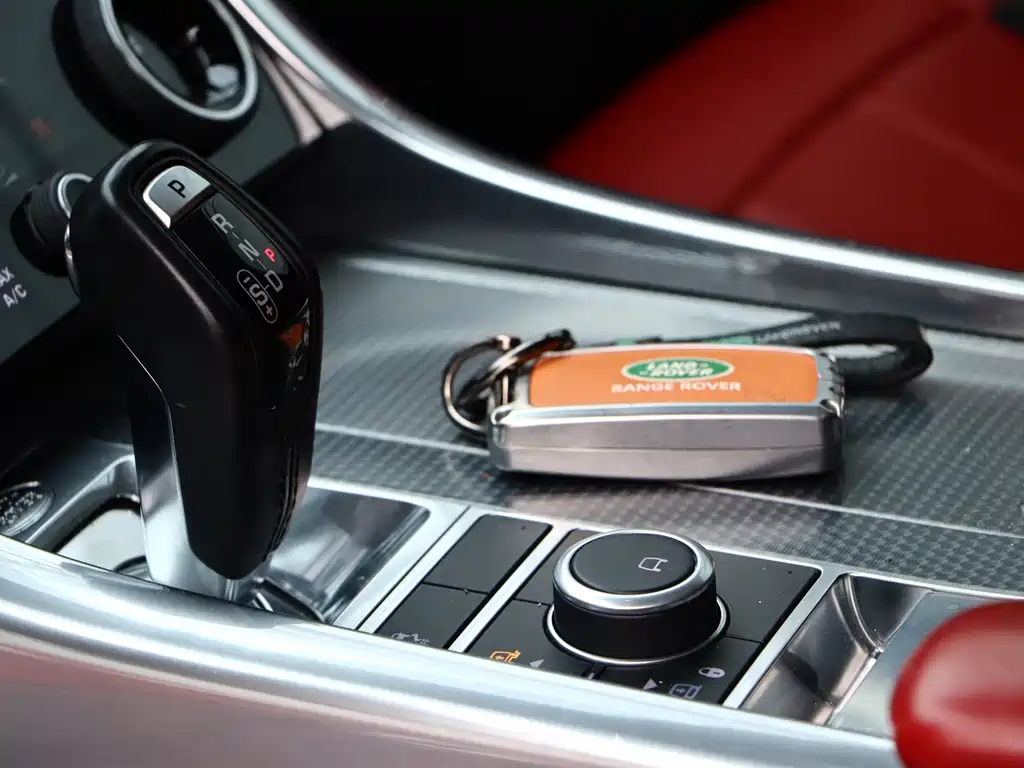 Range Rover Sport 2020 3.0 L6 HSE DYNAMIC купить на сайте DeffCars