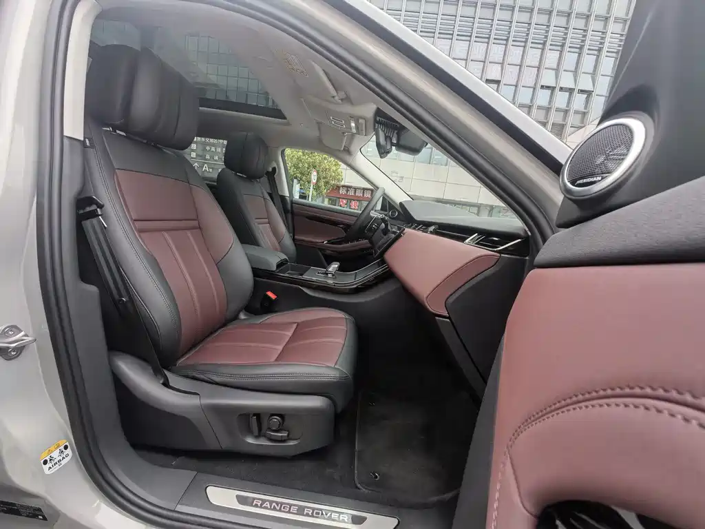 Range Rover Evoque 2024 Range Rover Evoque L SE Yuguang Zunyao Edition купить на сайте DeffCars