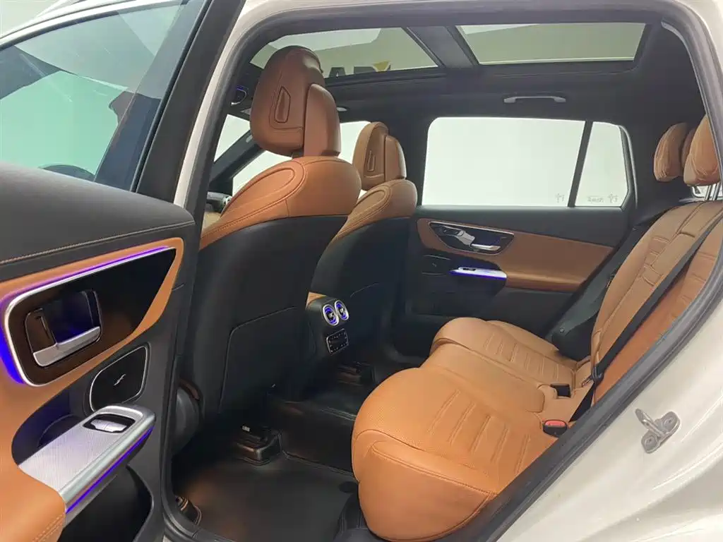 Mercedes-Benz GLC 2023 GLC 300 L 4MATIC Dynamic 5-seater купить на сайте DeffCars