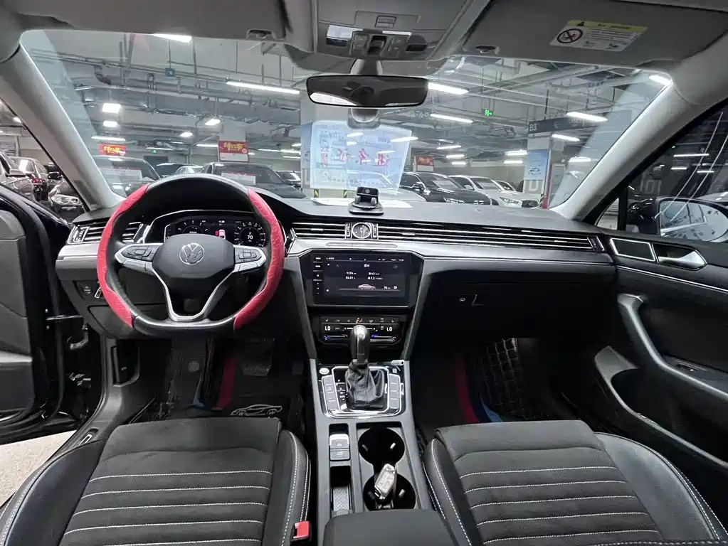 Magotan 2021 330TSI DSG 30th Anniversary Edition купить на сайте DeffCars