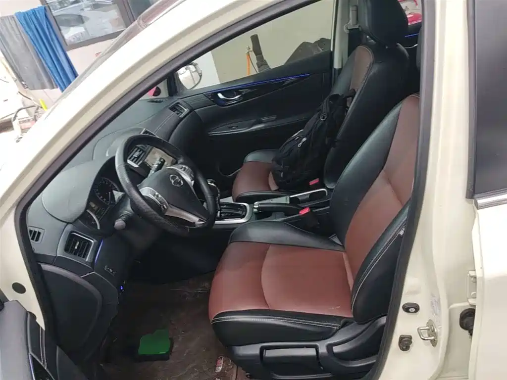 Tiida 2019 1.6L CVT Intelligent Travel Edition National V купить на сайте DeffCars