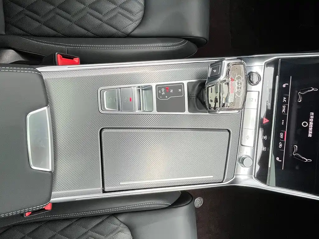 Audi A6L 2025 45 TFSI Premium Dynamic Model купить на сайте DeffCars