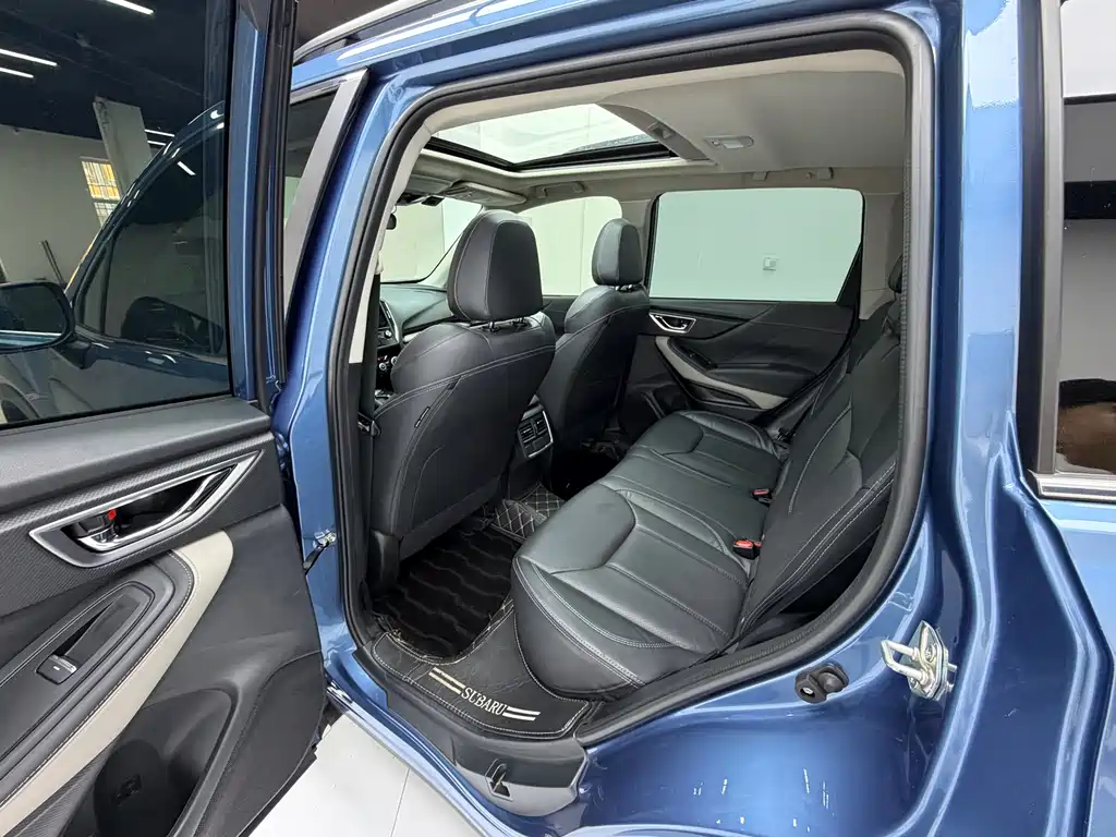 Forester 2022 2.0i AWD Deluxe Edition EyeSight купить на сайте DeffCars