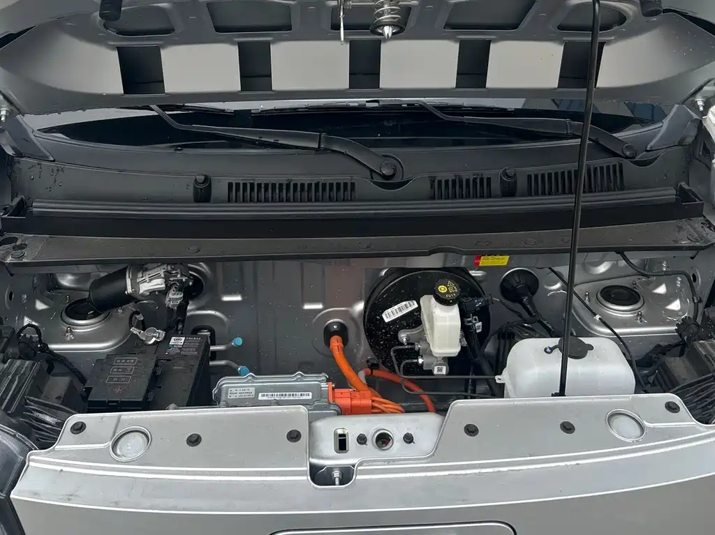 Wuling Zhiguang New Energy 2025 Model 201km Comfort Model купить на сайте DeffCars