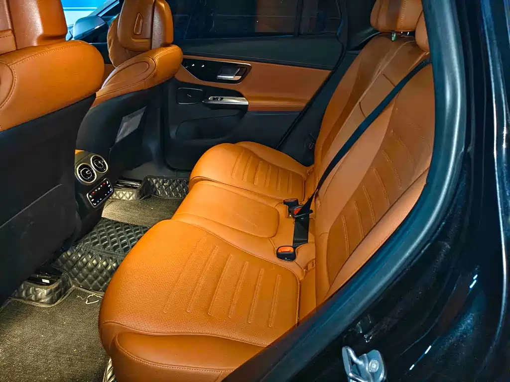 Mercedes-Benz GLC 2024 GLC 260 L 4MATIC Dynamic 5-seater купить на сайте DeffCars