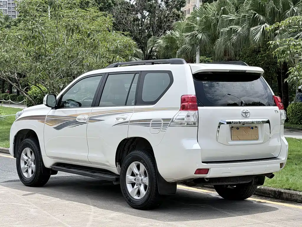 Prado imported 2010 2.7L automatic luxury version купить на сайте DeffCars