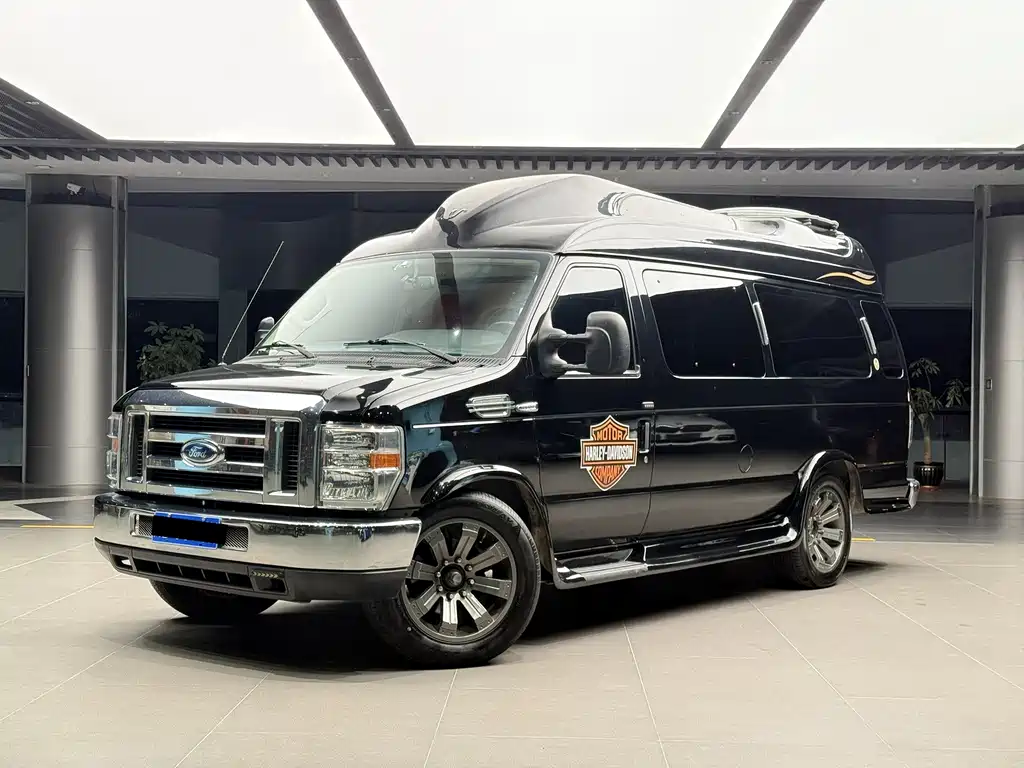 Ford E350 2011 5.4L Platinum Edition купить на сайте DeffCars