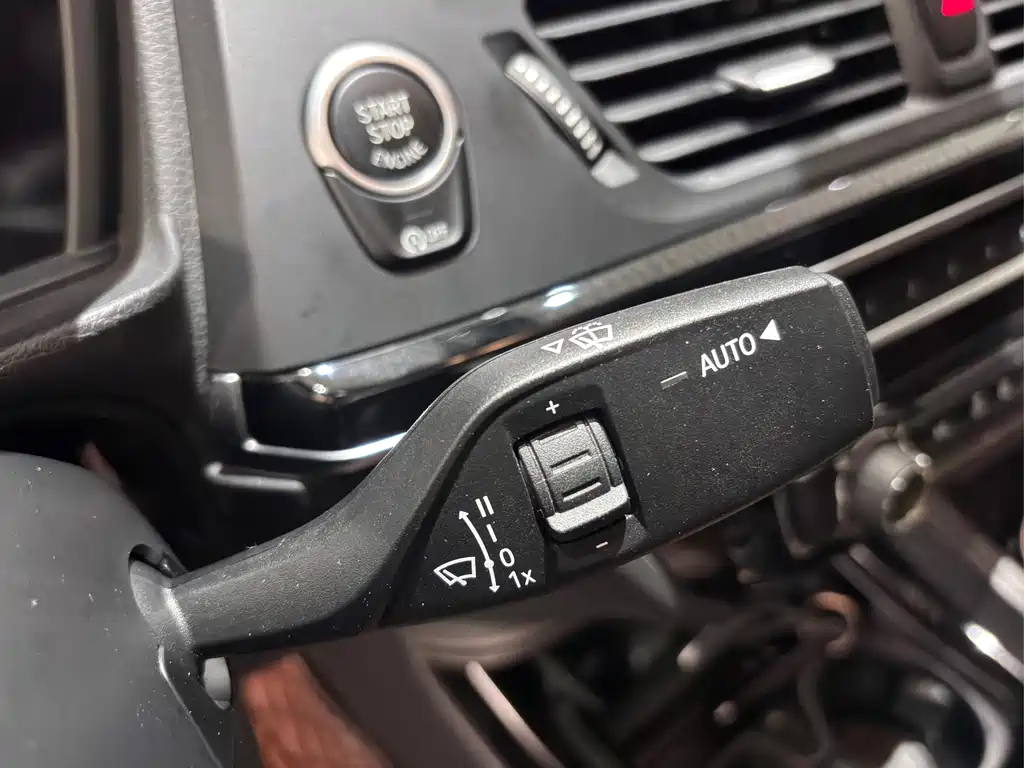 BMW 1 Series 2019 118i M Sports Package купить на сайте DeffCars