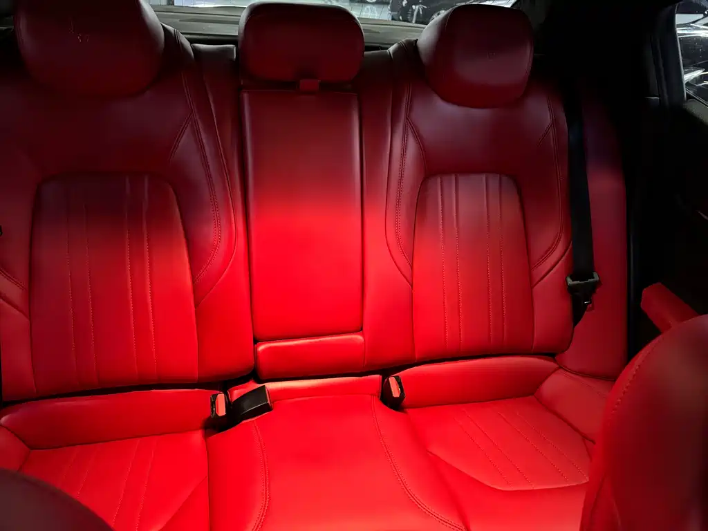 Ghibli 2017 3.0T Standard Edition купить на сайте DeffCars