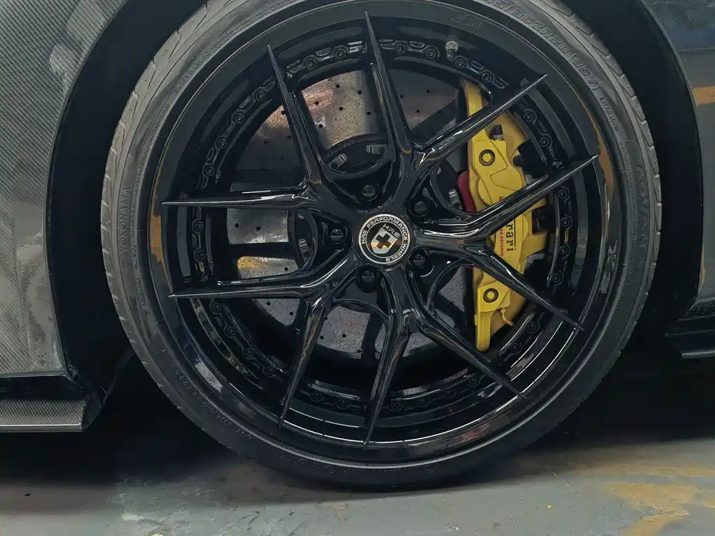 Ferrari F8 2020 Spider 3.9T V8 купить на сайте DeffCars