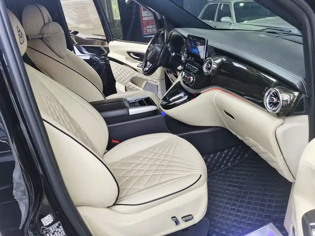 Vito 2021 2.0T Business Edition 7 seats купить на сайте DeffCars