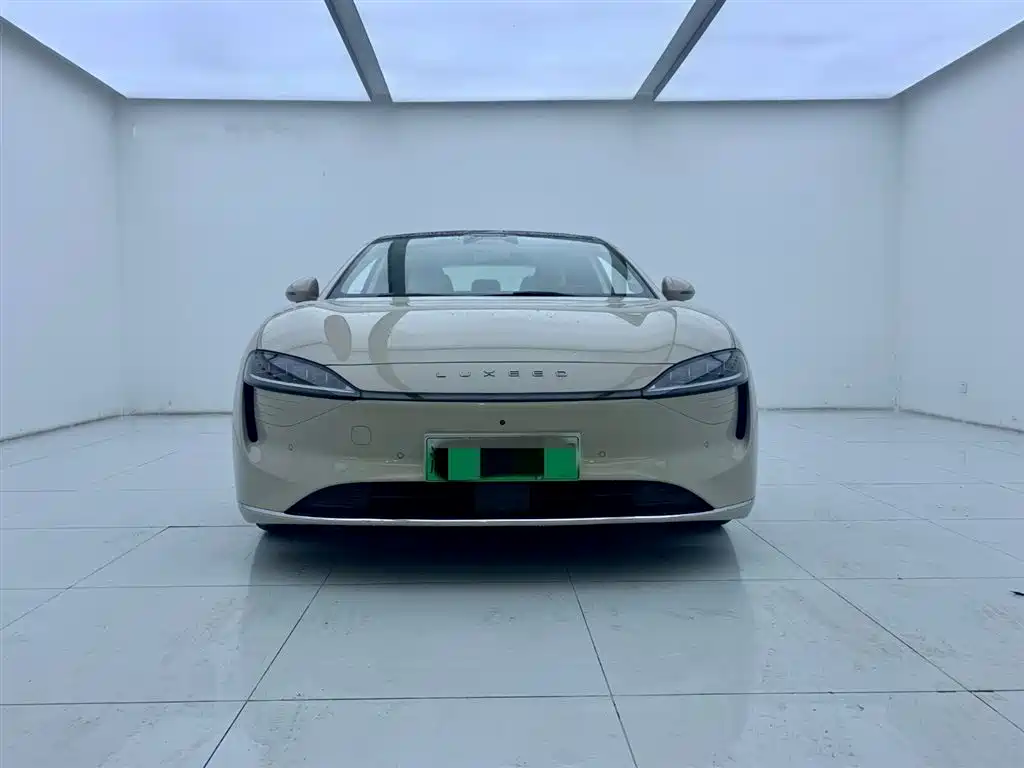 Zhijie S7 2024 Pro rear-wheel drive long-range version купить на сайте DeffCars