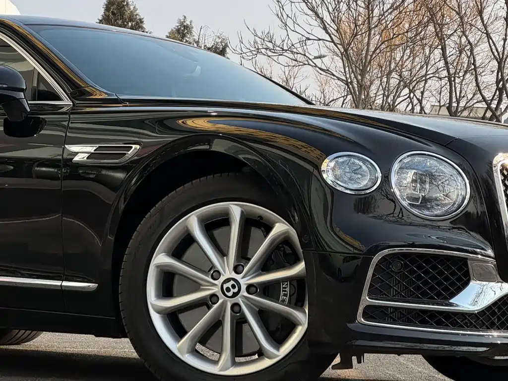 Flying Spur 2024 4.0T V8 Standard Edition купить на сайте DeffCars