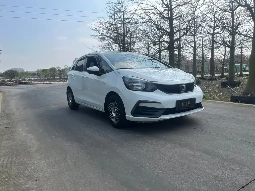 Fit 2021 1.5L CVT tide version купить на сайте DeffCars