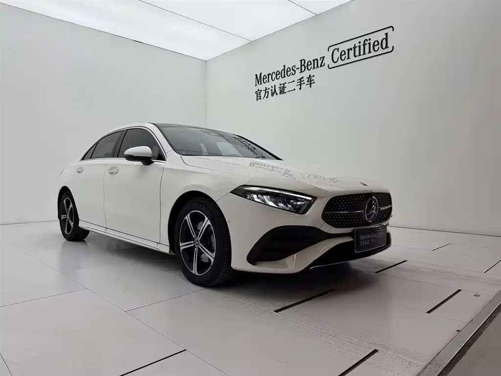 Mercedes-Benz A-Class 2024 A 200 L Fashion купить на сайте DeffCars