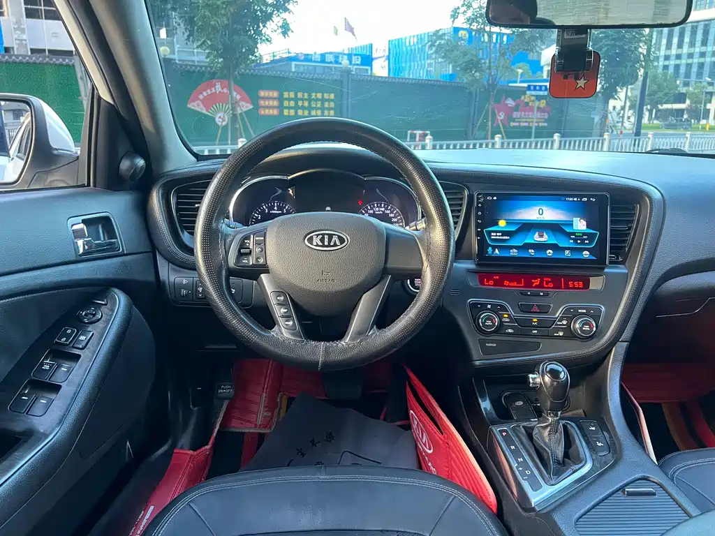 Kia K5 2012 2.0L automatic DLX купить на сайте DeffCars