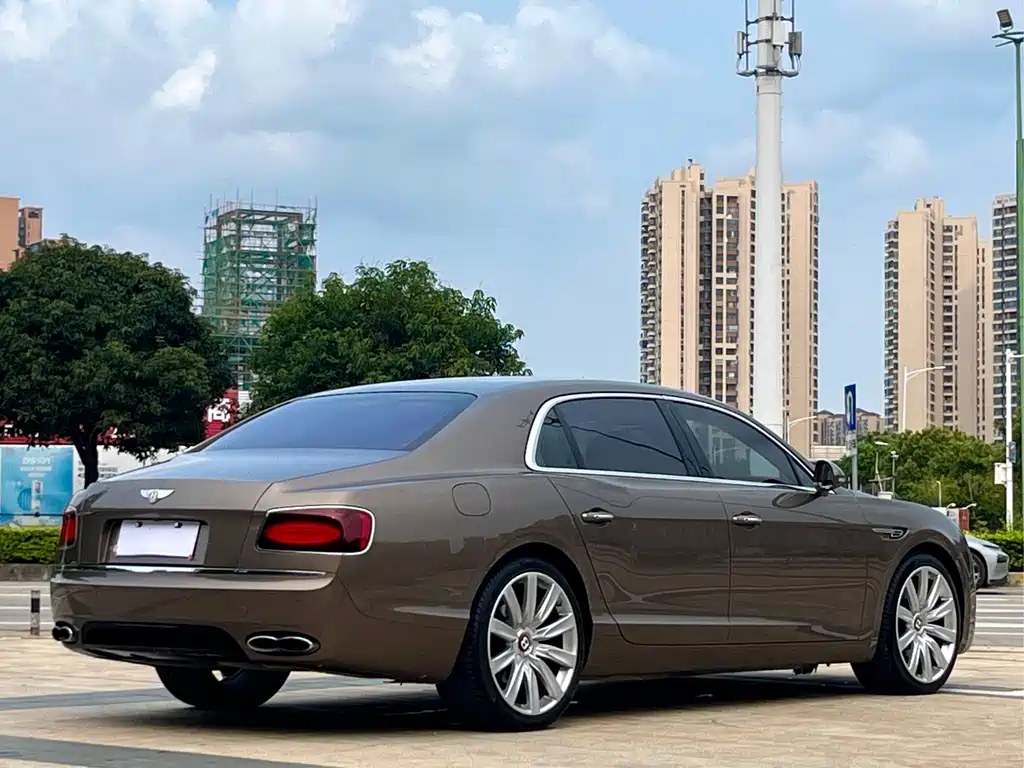 Flying Spur 2017 4.0T V8 S Standard Edition купить на сайте DeffCars
