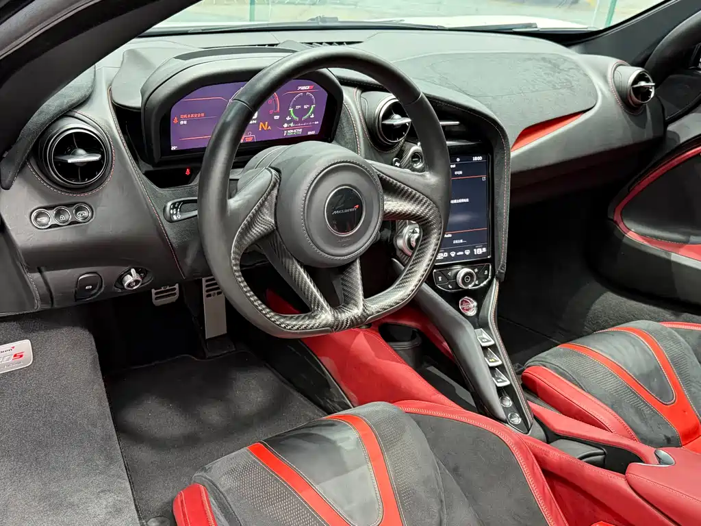 McLaren 720S 2019 4.0T Coupe купить на сайте DeffCars