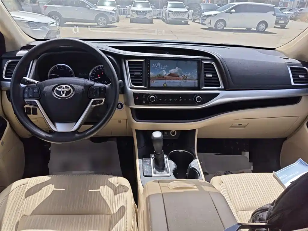 Highlander 2018 2.0T four-wheel drive elite version 7 seats National V купить на сайте DeffCars