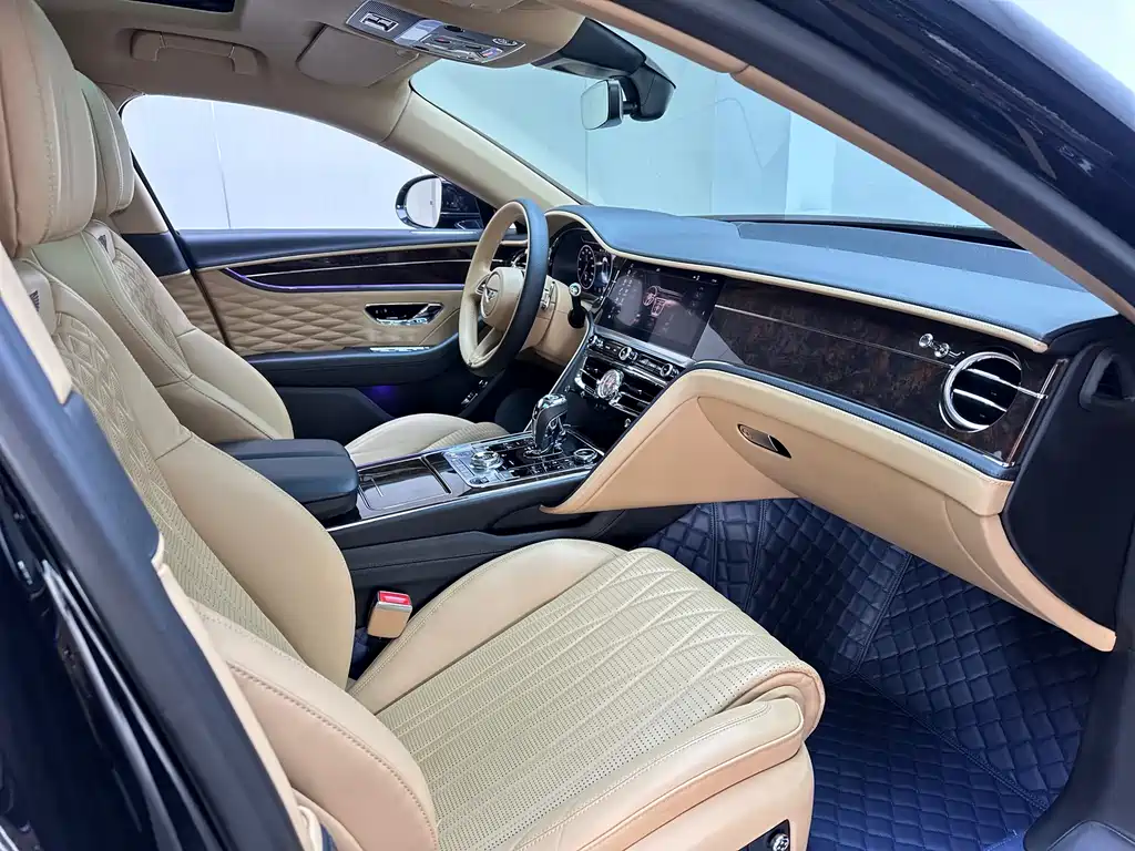 Flying Spur 2021 4.0T V8 Standard Edition купить на сайте DeffCars