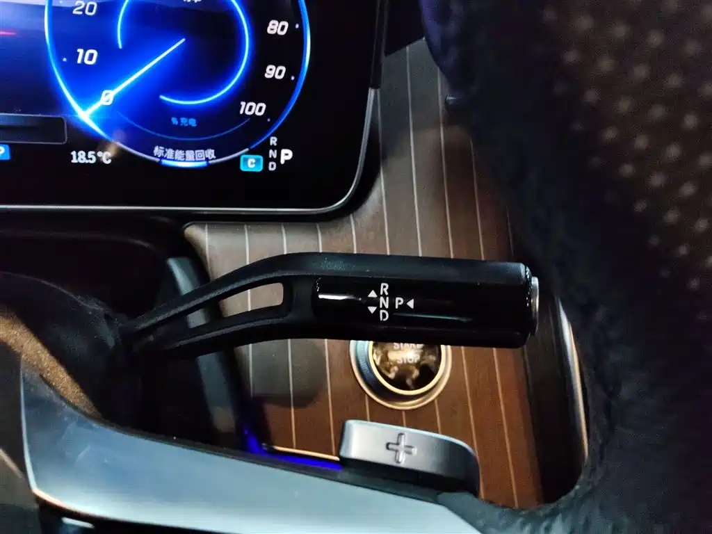 Mercedes-Benz EQE 2022 350 Pioneer Edition купить на сайте DeffCars