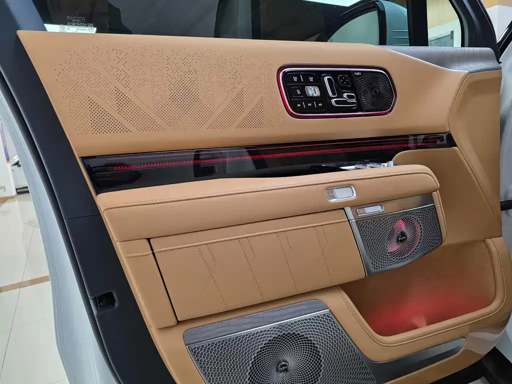 JiKr 9X 2025 Ultra Edition 70kWh купить на сайте DeffCars