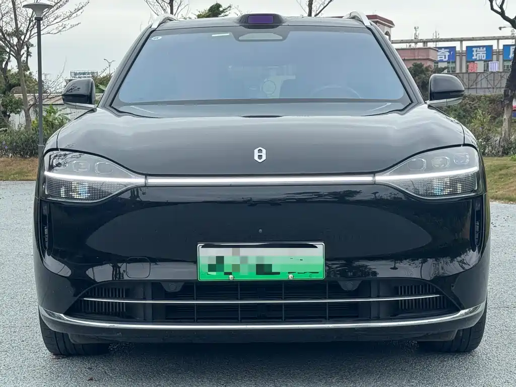 Wenjie M9 2024 extended range Ultra version 42kWh 6-seater version купить на сайте DeffCars