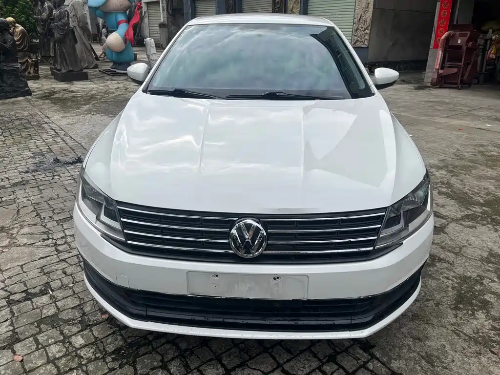 Lavida 2017 1.6L automatic fashion version купить на сайте DeffCars