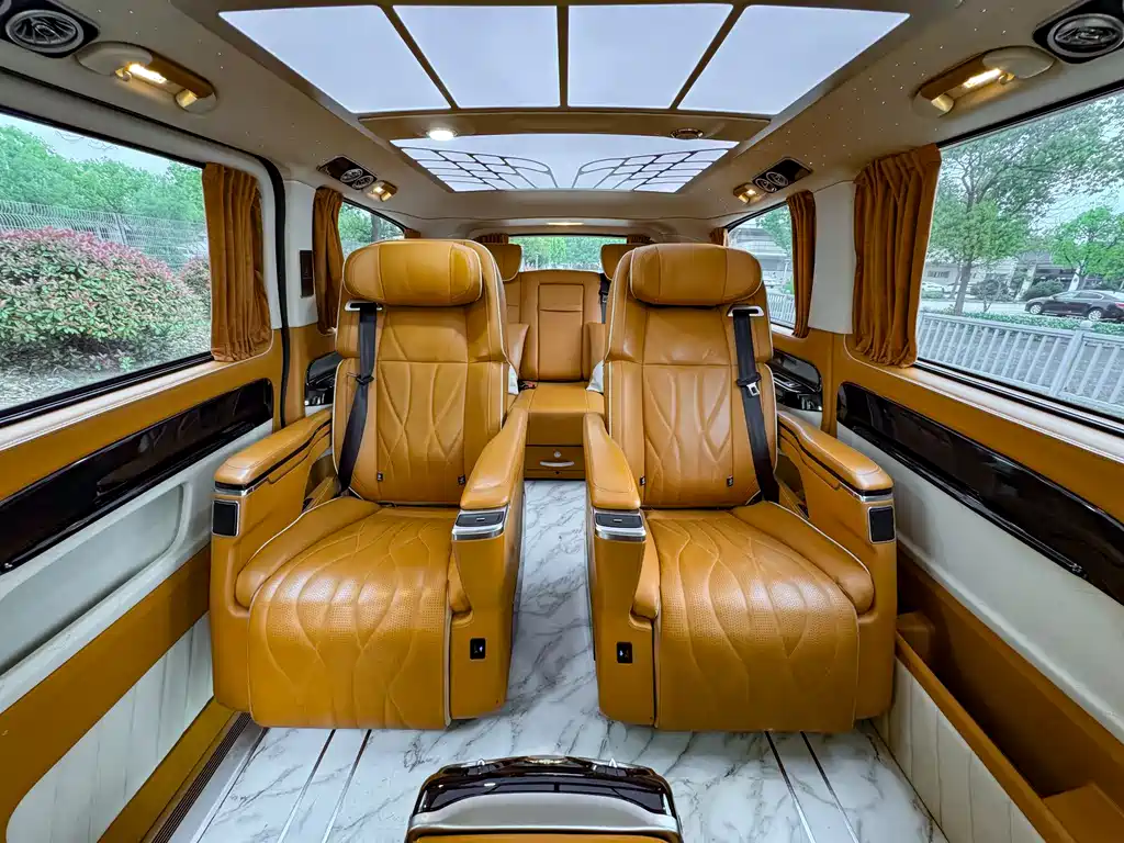 Vito 2023 2.0T Elite Edition 7 seats купить на сайте DeffCars