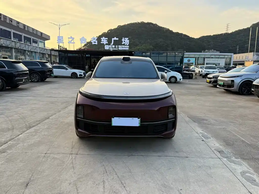 Ideal L9 2024 Ultra купить на сайте DeffCars