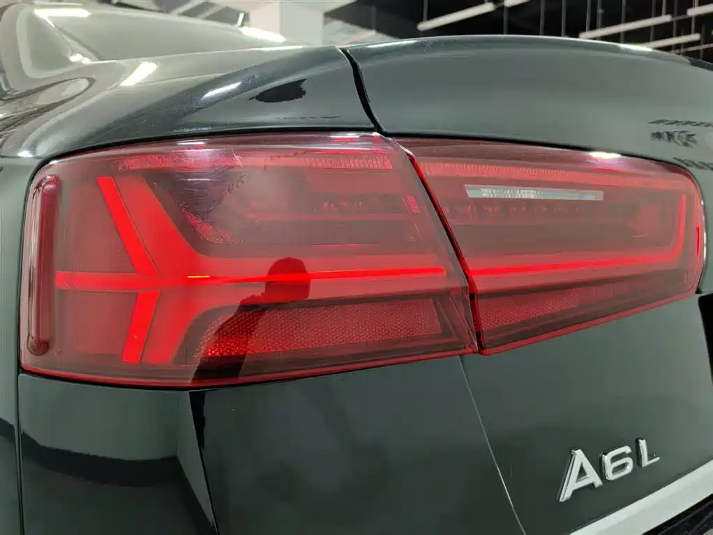 Audi A6L 2018 35 TFSI Collector's Edition купить на сайте DeffCars