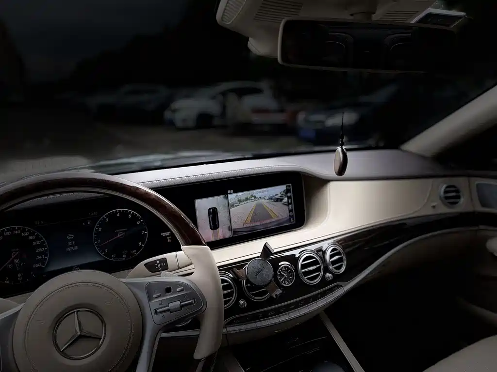 Maybach S-Class 2018 S 560 4MATIC купить на сайте DeffCars