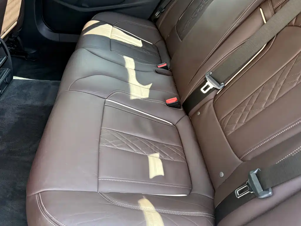 BMW 5 Series 2019 530Li Leading Luxury Package купить на сайте DeffCars