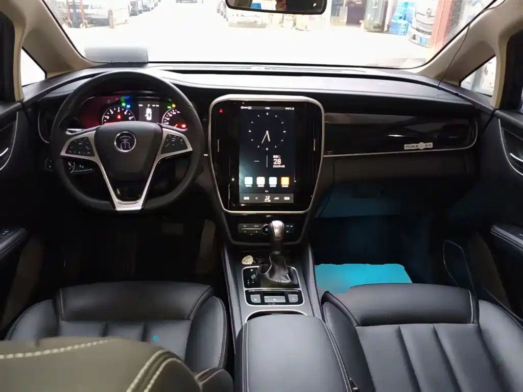 Song MAX 2018 1.5T automatic smart connection elite 6 seats купить на сайте DeffCars