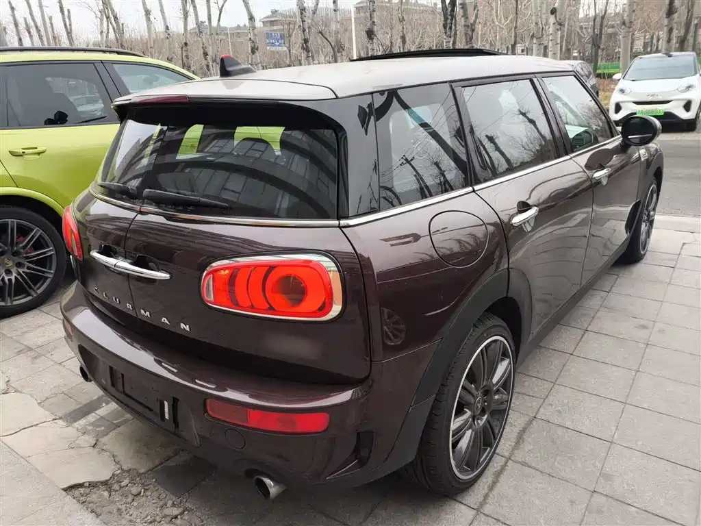 MINI CLUBMAN 2018 2.0T COOPER S Artist купить на сайте DeffCars