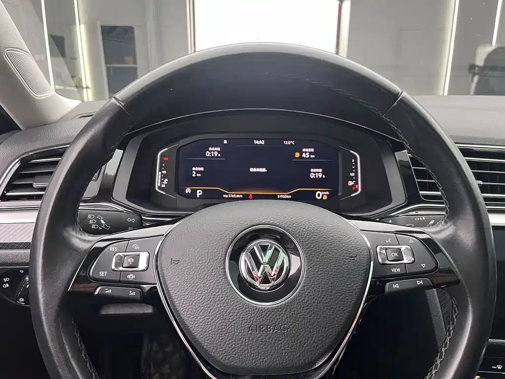 Lingdu 2021 280TSI DSG Deluxe Phantom Edition купить на сайте DeffCars