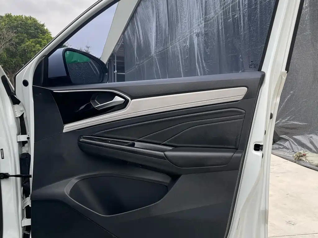 Jetta VS5 2023 280TSI automatic high-gloss enjoyment type купить на сайте DeffCars