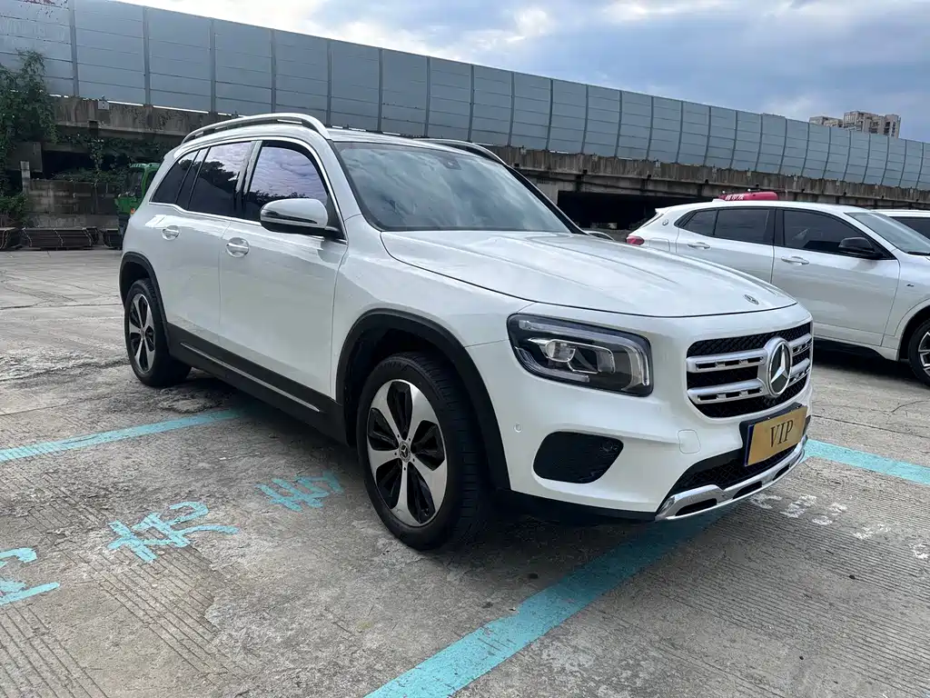 Mercedes-Benz GLB 2023 GLB 220 Fashion Model купить на сайте DeffCars