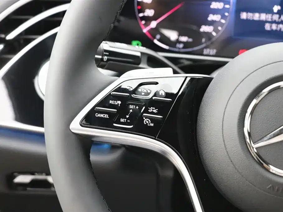 Mercedes-Benz E-Class 2026 E 300 L Luxury Model купить на сайте DeffCars