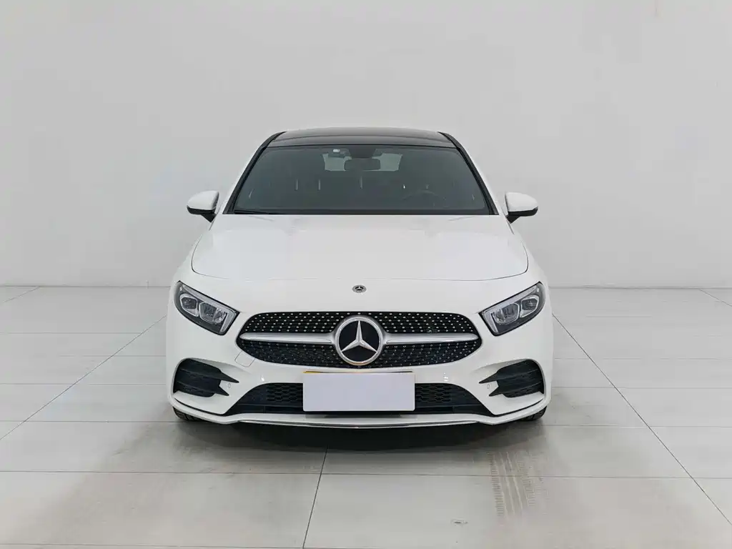 Mercedes-Benz A-Class 2020 Facelift A 200 L Sports Sedan Dynamic Type купить на сайте DeffCars