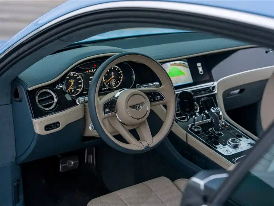 Continental 2020 4.0T GT V8 купить на сайте DeffCars