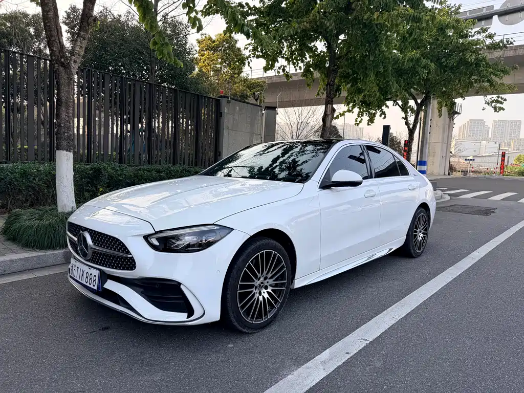 Mercedes-Benz C-Class 2023 facelift C 260 L sports version купить на сайте DeffCars