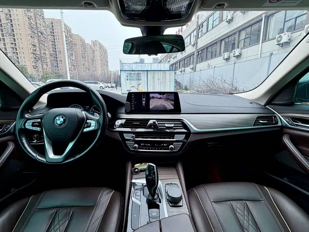 BMW 5 Series 2019 530Li Leading Luxury Package купить на сайте DeffCars