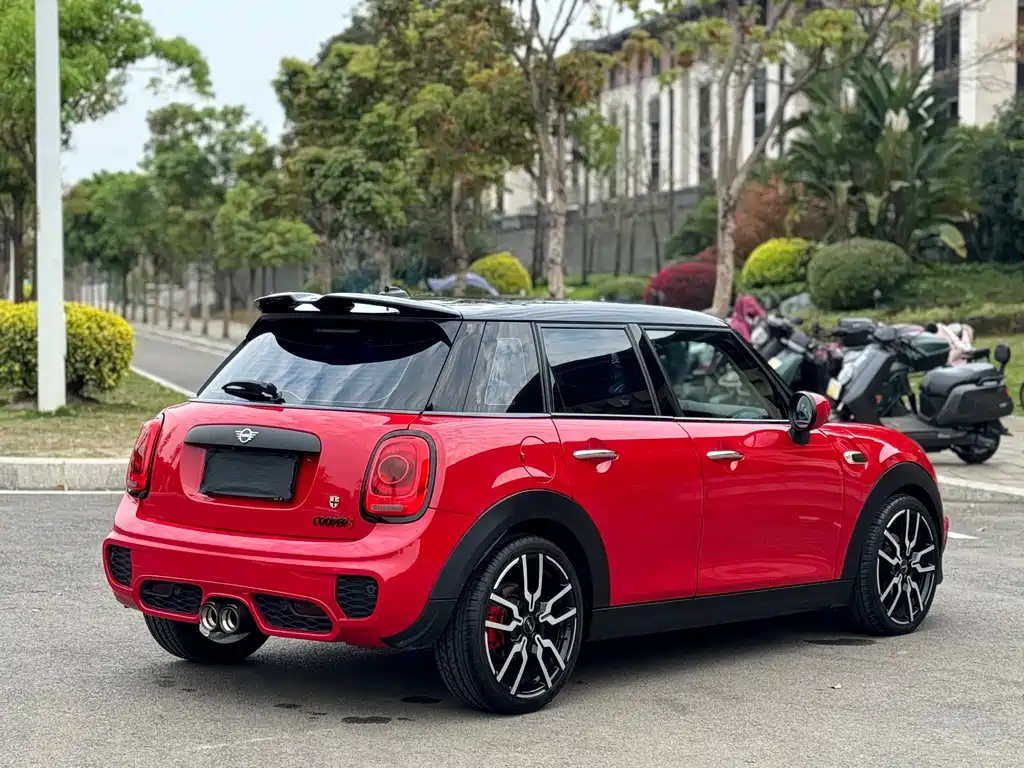 Mini 2018 1.5T ONE five-door version купить на сайте DeffCars