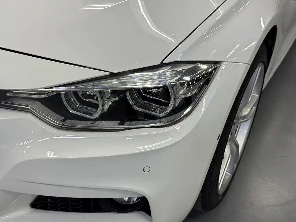 BMW 3 Series 2018 320i M Sports Package купить на сайте DeffCars