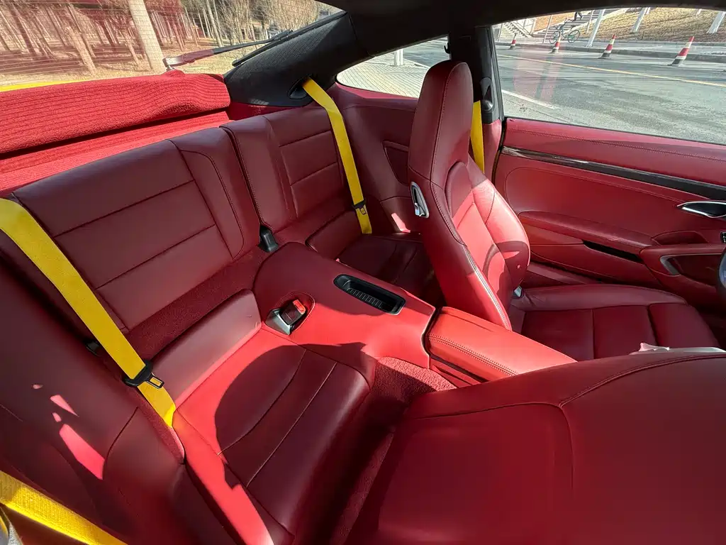 Porsche 911 2016 Carrera 4 3.0T купить на сайте DeffCars
