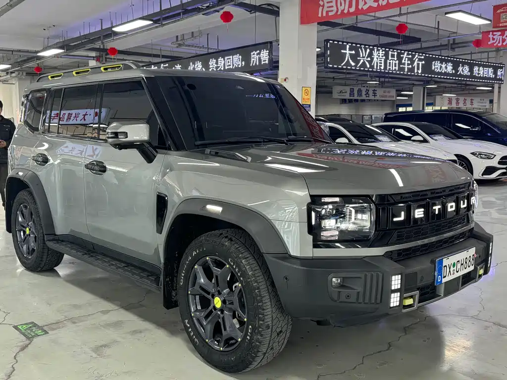 Jietu Traveler 2023 2.0T four-wheel drive crossover PRO+ купить на сайте DeffCars