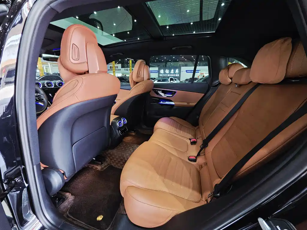 Mercedes-Benz GLC 2023 GLC 300 L 4MATIC Dynamic 5-seater купить на сайте DeffCars