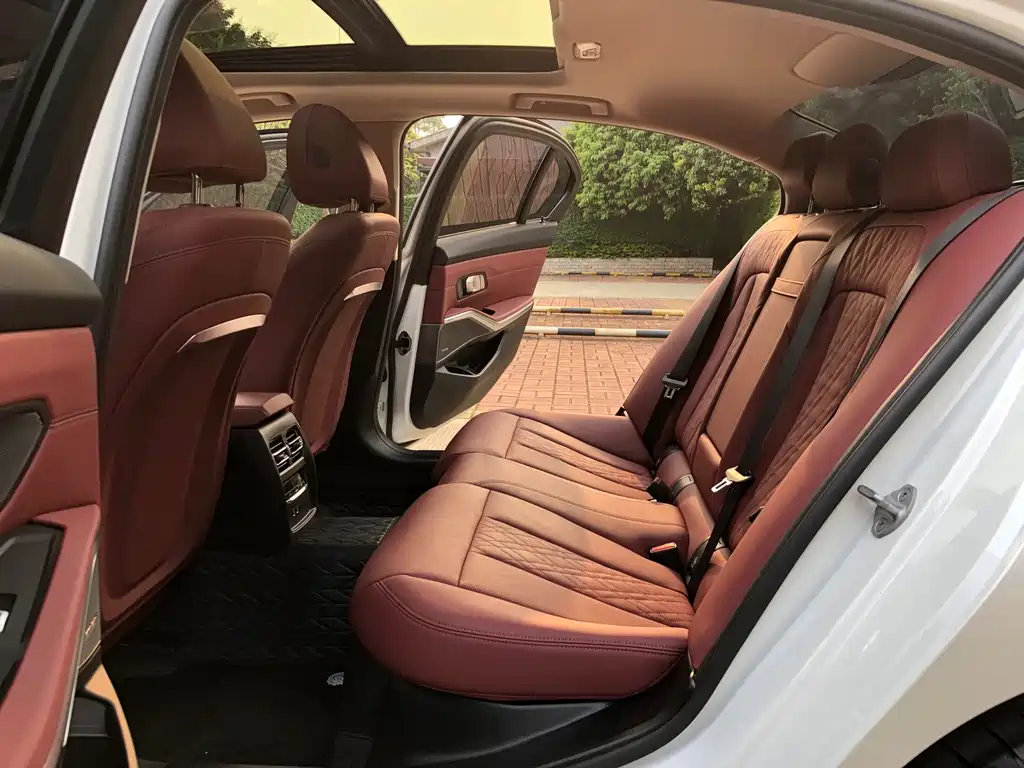 BMW 3 Series 2024 325Li M Sports Night Package купить на сайте DeffCars